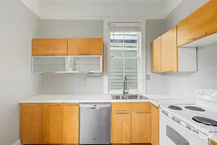 301 W 34th St, Savannah, GA 31401 - Photo 24