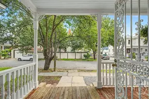 301 W 34th St, Savannah, GA 31401 - Photo 8