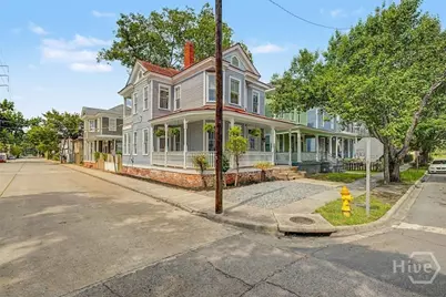 301 W 34th Street, Savannah, GA 31401 - Photo 40