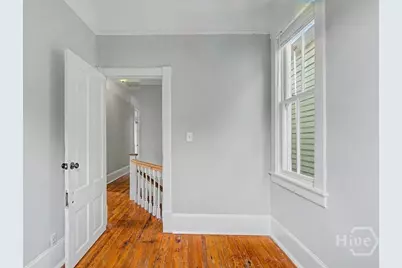 301 W 34th Street, Savannah, GA 31401 - Photo 28
