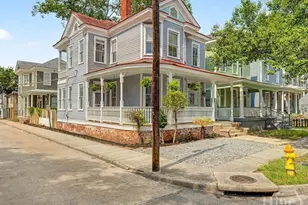 301 W 34th St, Savannah, GA 31401 - Photo 2