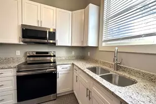 1809 Jefferson St, Savannah, GA 31401 - Photo 12