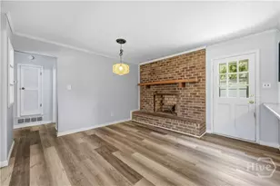 306 Burlington Rd, Savannah, GA 31410 - Photo 14