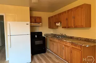 1908 Vassar St, Savannah, GA 31405 - Photo 2