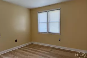 1908 Vassar St, Savannah, GA 31405 - Photo 8