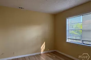 1908 Vassar St, Savannah, GA 31405 - Photo 6