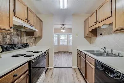 494 Teal Lake Drive, Richmond Hill, GA 31324 - Photo 14
