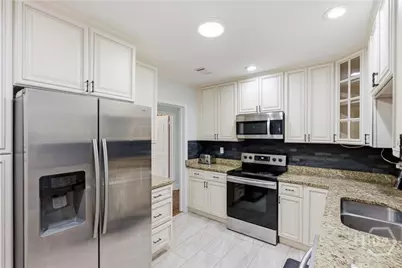 1914 E 62nd Street, Savannah, GA 31404 - Photo 10