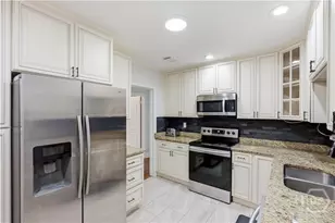 1914 E 62nd St, Savannah, GA 31404 - Photo 10