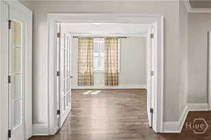 115 Oakcrest Dr W, Savannah, GA 31419 - Photo 12