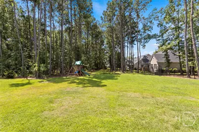 115 Oakcrest Drive W, Savannah, GA 31419 - Photo 2