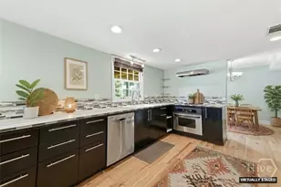 312 Sandy Springs Rd, Savannah, GA 31410 - Photo 8