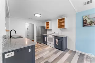 213 Fish Hawk Ln, Savannah, GA 31410 - Photo 32