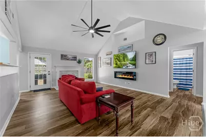 213 Fish Hawk Lane, Savannah, GA 31410 - Photo 10