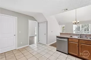 152 Peregrine Cir, Richmond Hill, GA 31324 - Photo 10