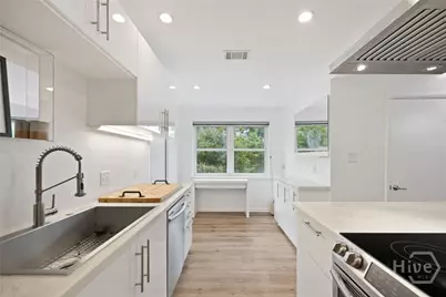 1520 E 49th Street, Savannah, GA 31407 - Photo 20