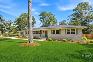 130 Hopecrest Ave, Savannah, GA 31406 - Photo 2