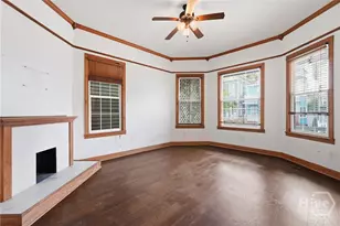 2310 Whitaker St, Savannah, GA 31401 - Photo 8