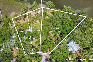 2394 Mission Dr, Darien, GA 31305 - Photo 2