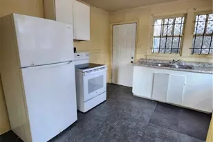 1102 Seiler Ave, Savannah, GA 31404 - Photo 28