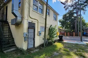1102 Seiler Ave, Savannah, GA 31404 - Photo 34