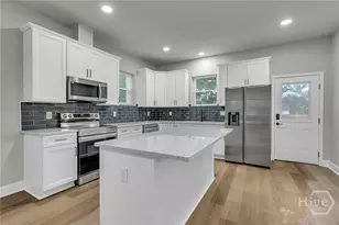 828 W 48th St, Savannah, GA 31405 - Photo 10
