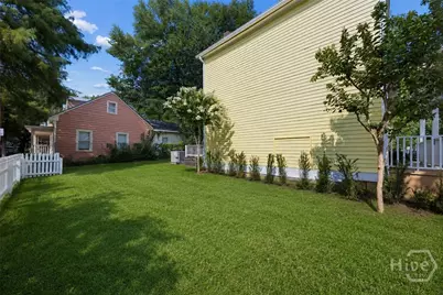 122 W 31st Street, Savannah, GA 31401 - Photo 36