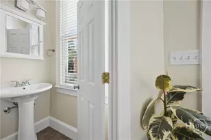 122 W 31st St, Savannah, GA 31401 - Photo 20
