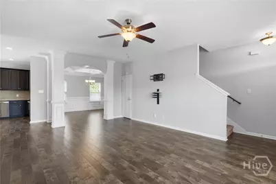 137 Spoonbill Circle, Savannah, GA 31405 - Photo 8