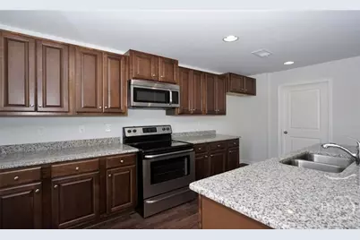 124 Skylark Road, Savannah, GA 31302 - Photo 4