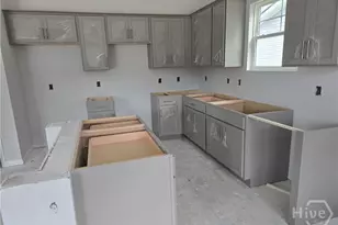 255 Mage St, Bloomingdale, GA 31302 - Photo 8