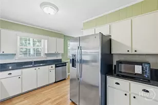 65 S Cromwell, Savannah, GA 31410 - Photo 6