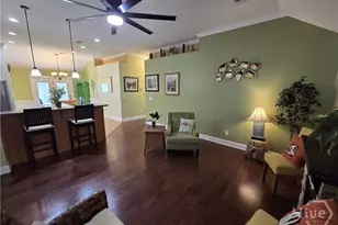 232 Peregrine Cir, Richmond Hill, GA 31324 - Photo 10