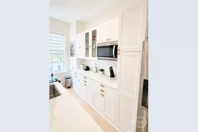 24 E Liberty Street, Savannah, GA 31401 - Photo 10