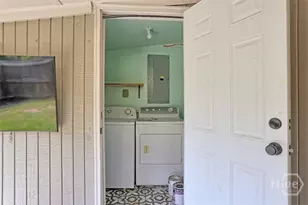 2332 Bona Bella Ave, Savannah, GA 31406 - Photo 24