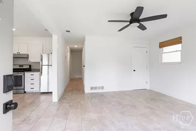 2332 Bona Bella Avenue, Savannah, GA 31406 - Photo 2