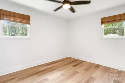 2332 Bona Bella Avenue, Savannah, GA 31406 - Photo 14