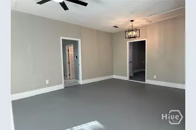 728 W 39th Street, Savannah, GA 31415 - Photo 6