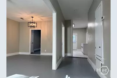 728 W 39th Street, Savannah, GA 31415 - Photo 4