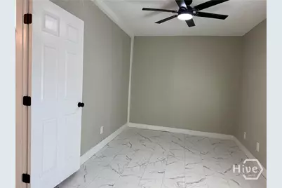 728 W 39th Street, Savannah, GA 31415 - Photo 18