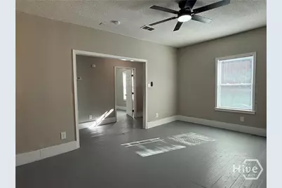 728 W 39th Street, Savannah, GA 31415 - Photo 8