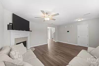 172 Brightleaf Circle, Hinesville, GA 31313 - Photo 8