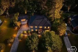 505 Dalcross Dr, Richmond Hill, GA 31324 - Photo 2