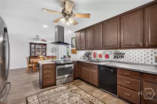 711 Jones Ave, Tybee Island, GA 31328 - Photo 12