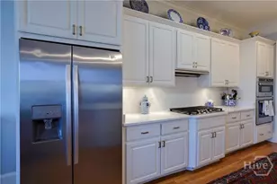 75 Hutchins Ln, Savannah, GA 31410 - Photo 18