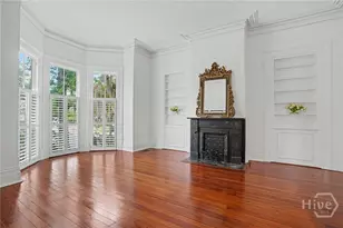 207 E Gwinnett St, Savannah, GA 31401 - Photo 8