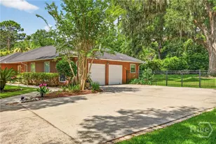 107 Robin Rd, Savannah, GA 31419 - Photo 38