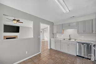 960 Yale Ct, Hinesville, GA 31313 - Photo 12