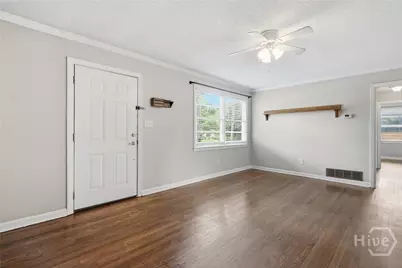 2114 E 62nd Street, Savannah, GA 31404 - Photo 4