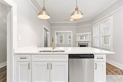 922 E 37th Street, Savannah, GA 31401 - Photo 20